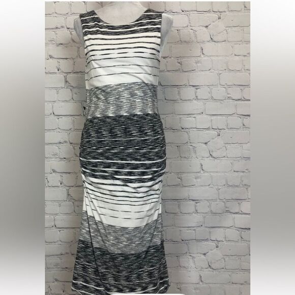 Athleta Dress Stripe Midi S - Picture 7 of 7